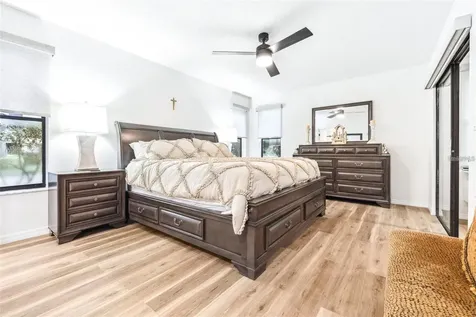 2201 Pine Drive Tarpon Springs FL 34689