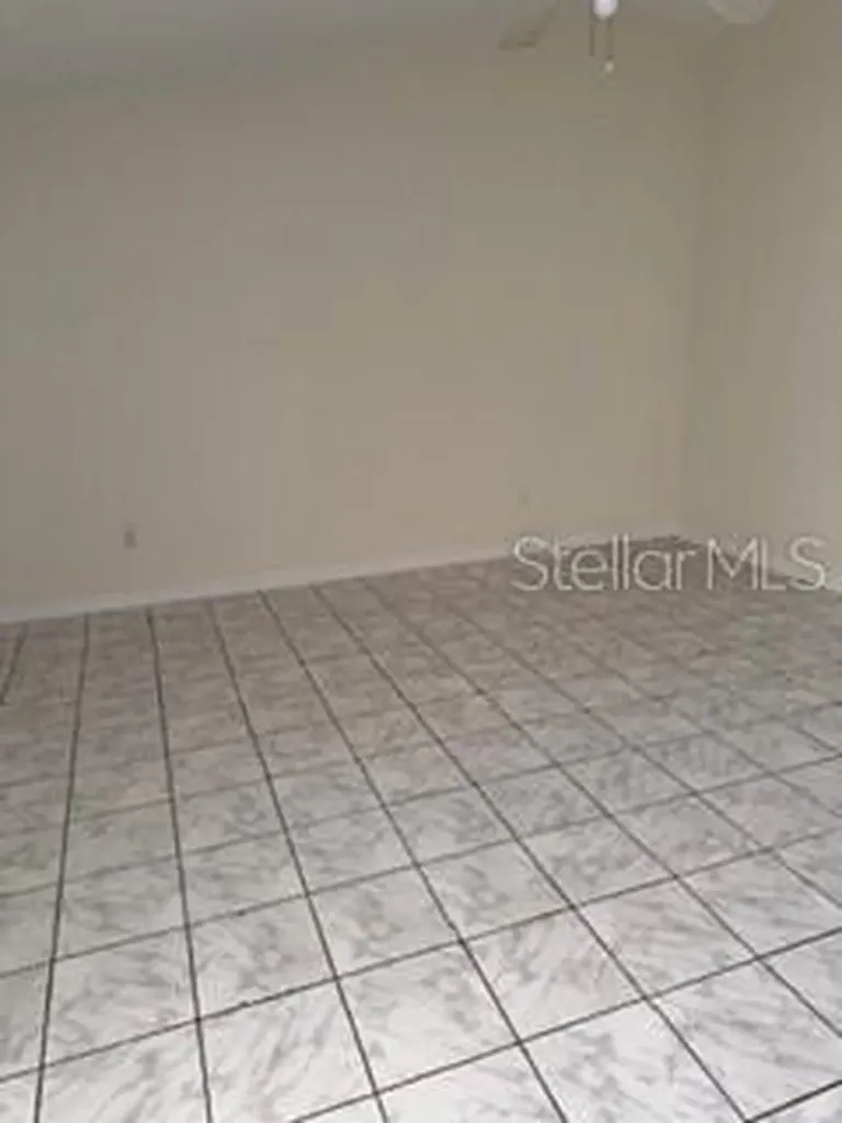 21 Rainbow Lane Palm Coast FL 32164