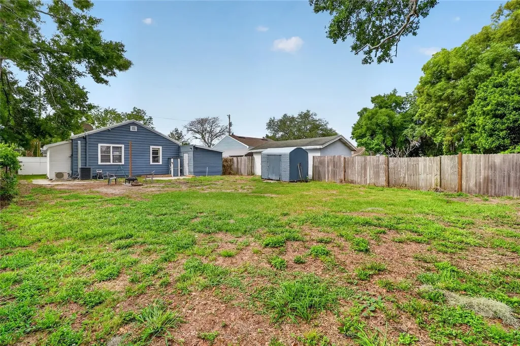 221 Avenue F SE Winter Haven FL 33880