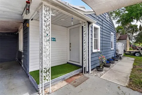 221 Avenue F SE Winter Haven FL 33880