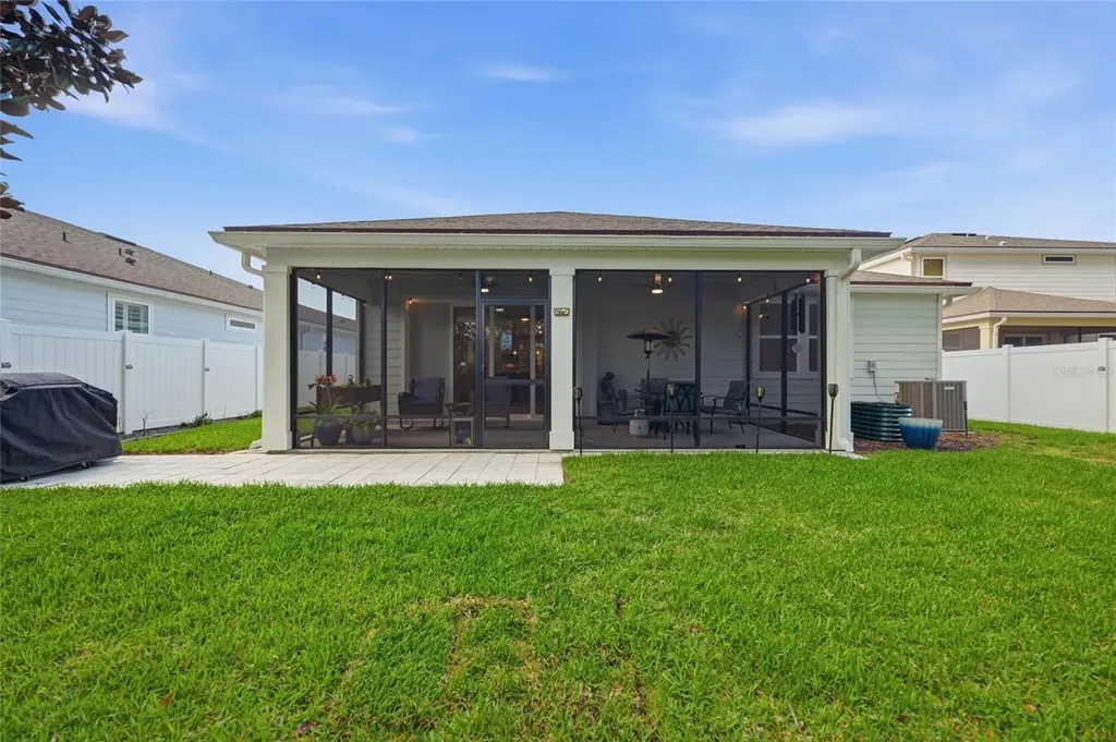 4594 Farmhouse Gate Trail Jacksonville FL 32226
