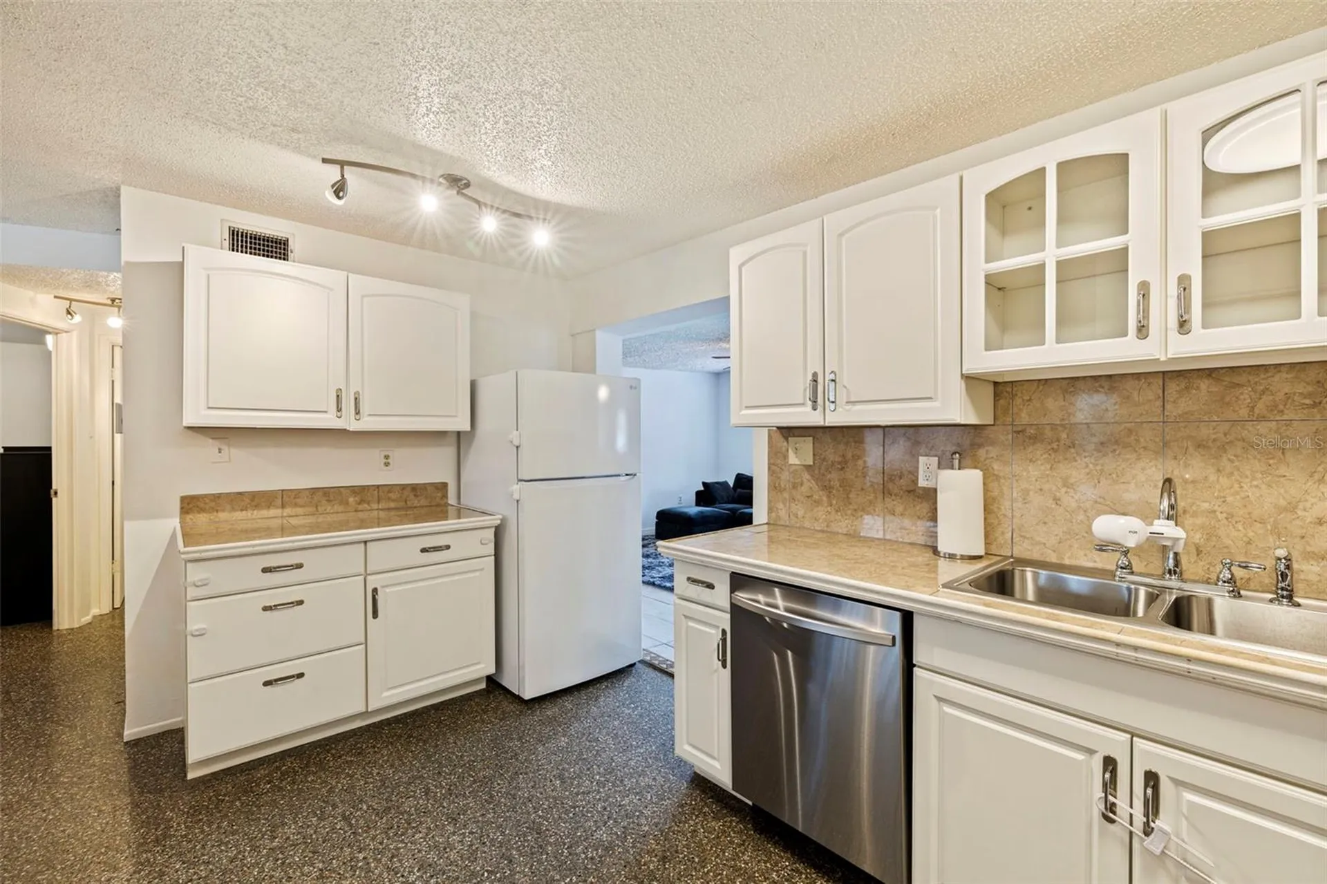 10356 111th Avenue Largo FL 33773
