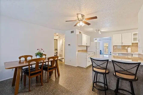 10356 111th Avenue Largo FL 33773
