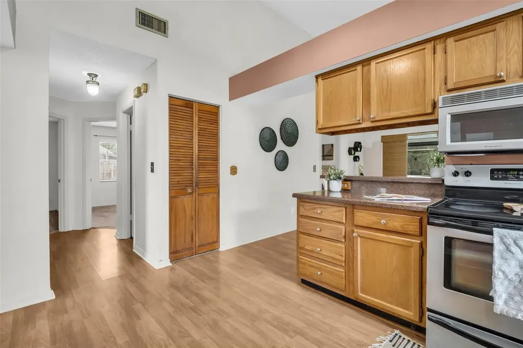 5341 Southwick Drive Tampa FL 33624