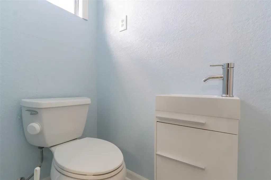 4540 W Jean Street Tampa FL 33614