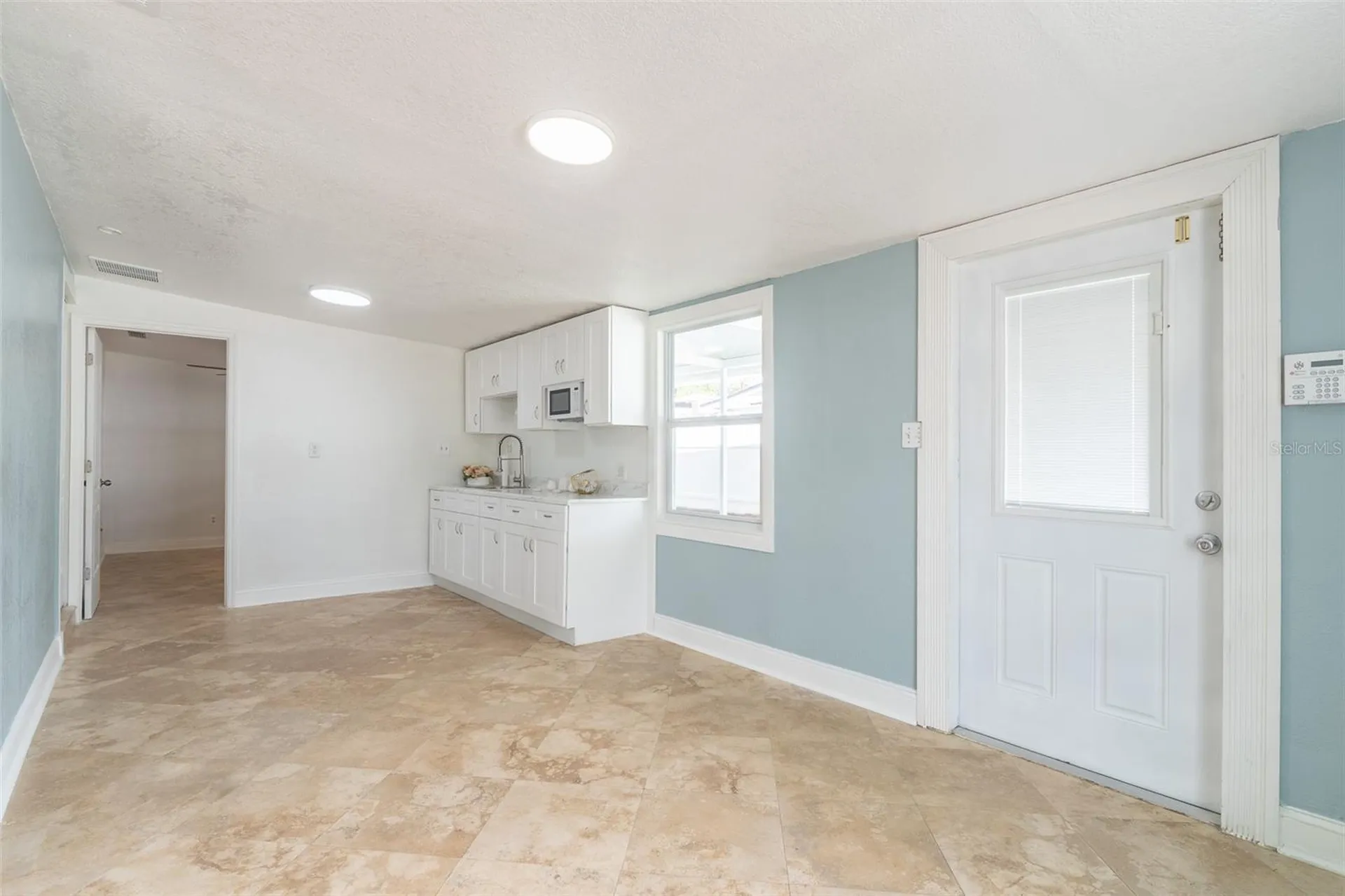 4540 W Jean Street Tampa FL 33614
