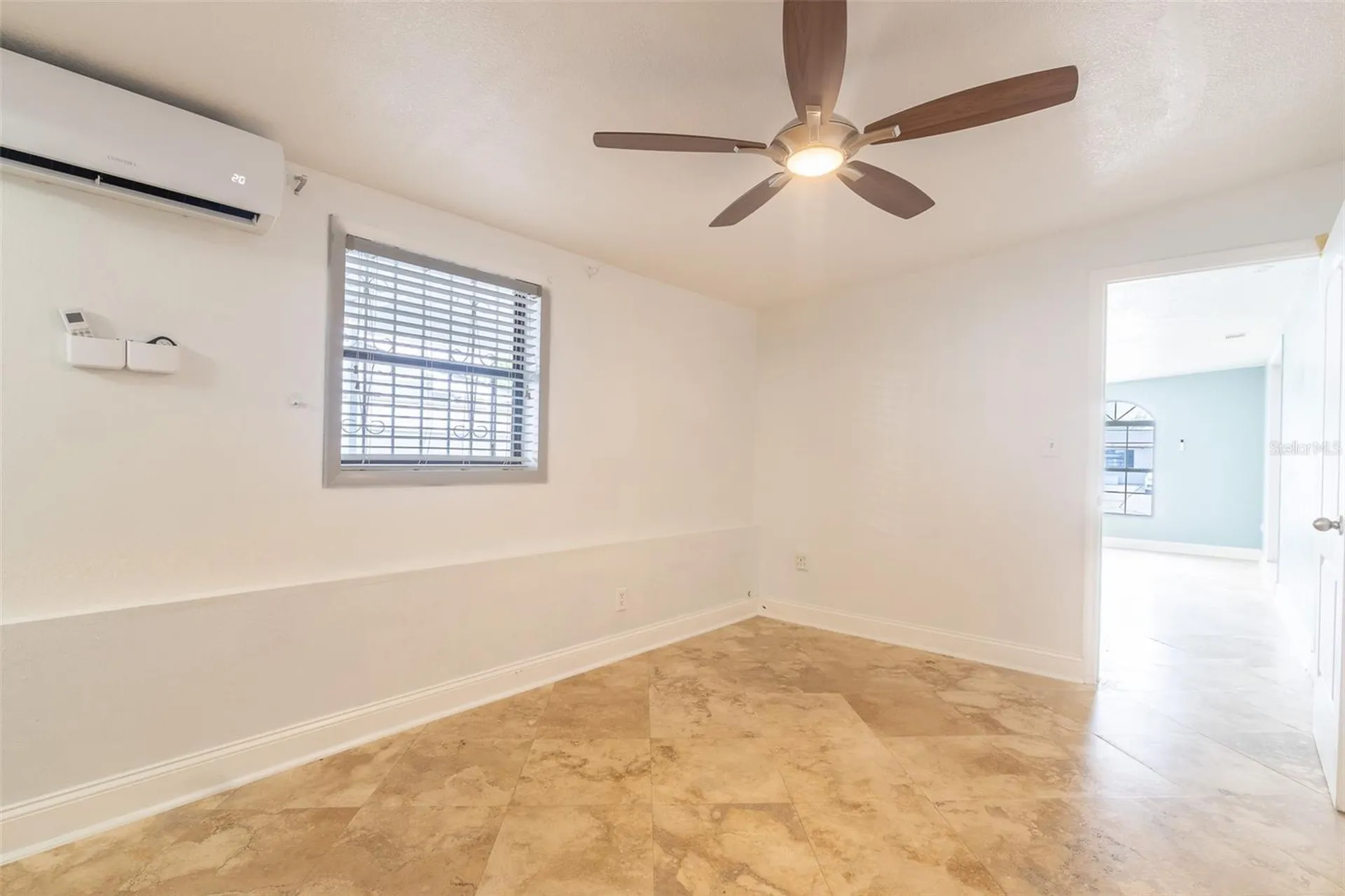 4540 W Jean Street Tampa FL 33614