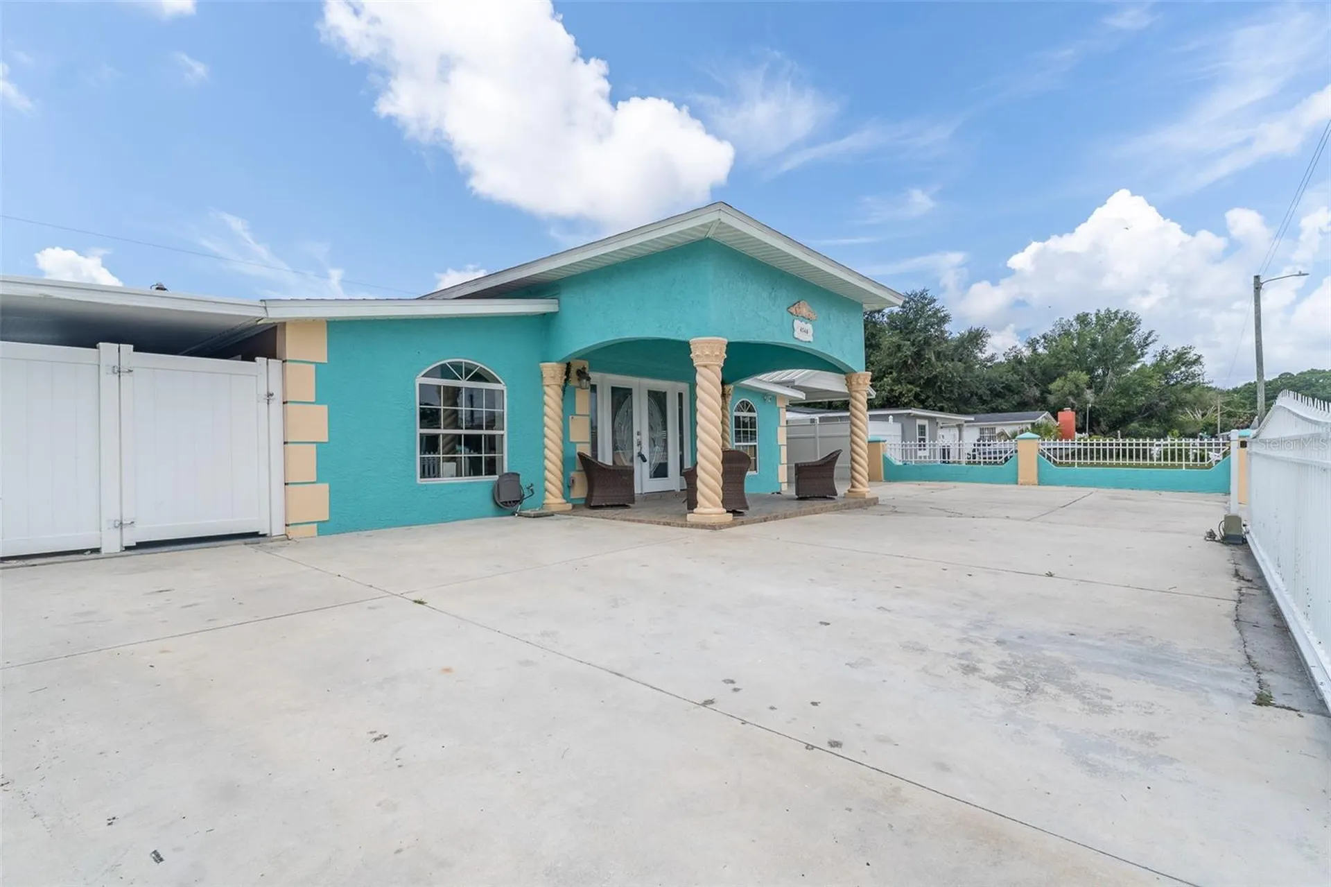 4540 W Jean Street Tampa FL 33614