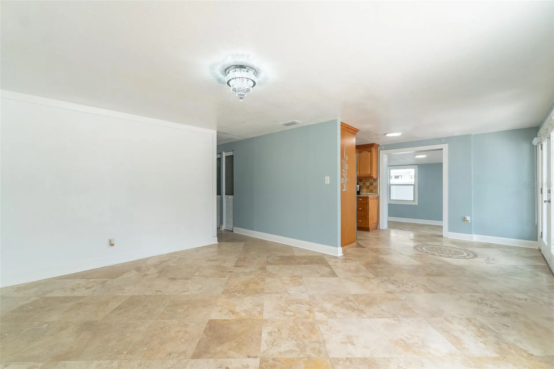 4540 W Jean Street Tampa FL 33614