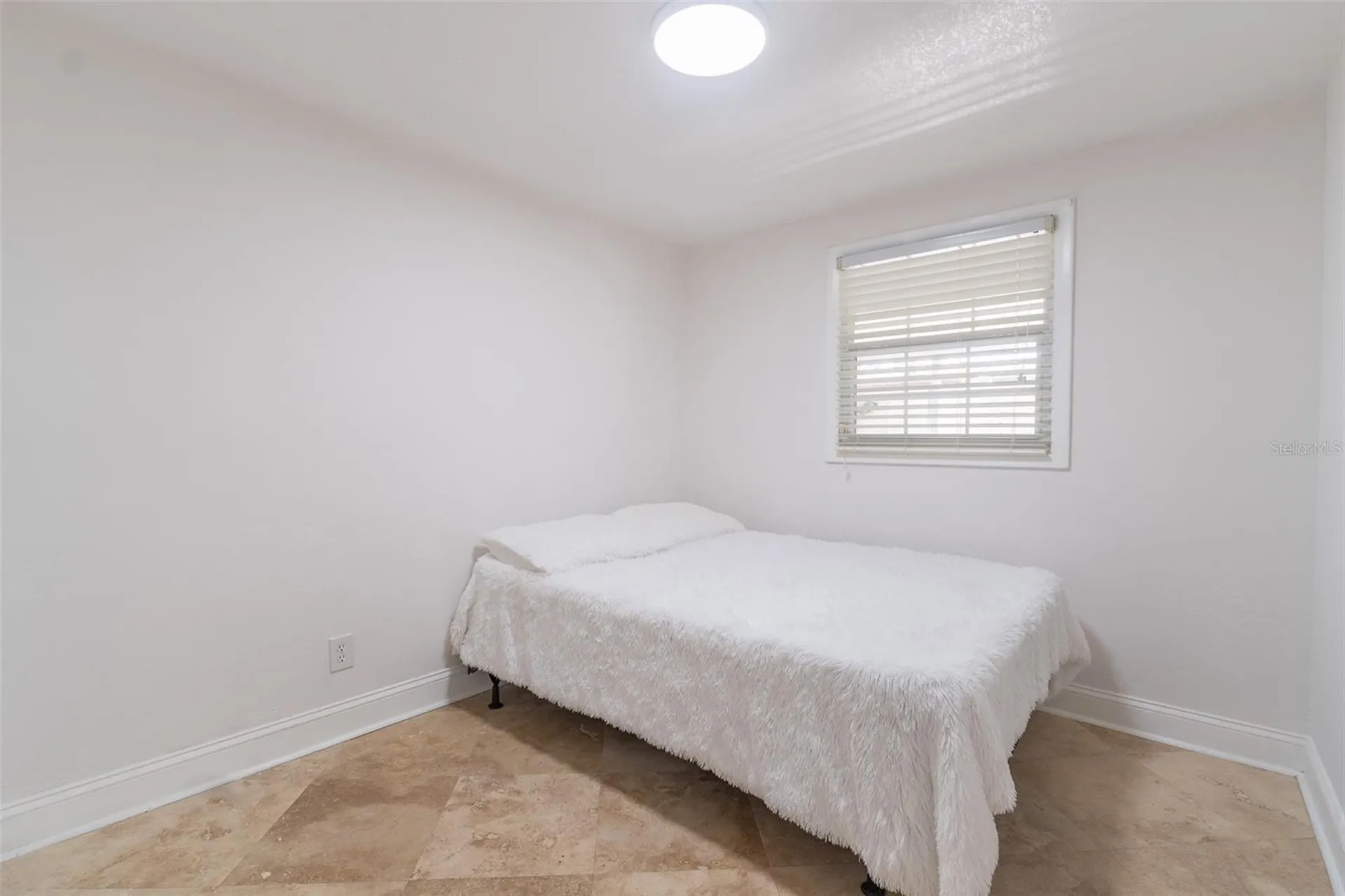 4540 W Jean Street Tampa FL 33614