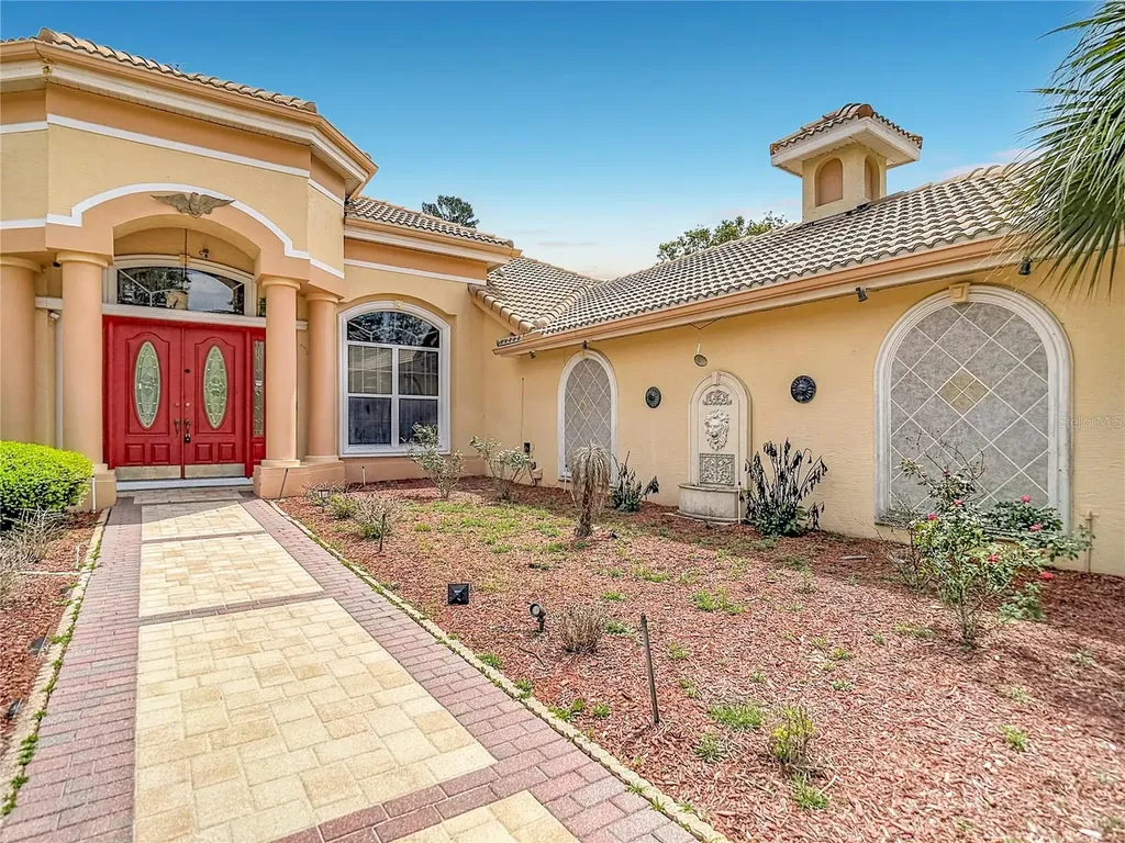 9460 Bearfoot Trail Weeki Wachee FL 34613