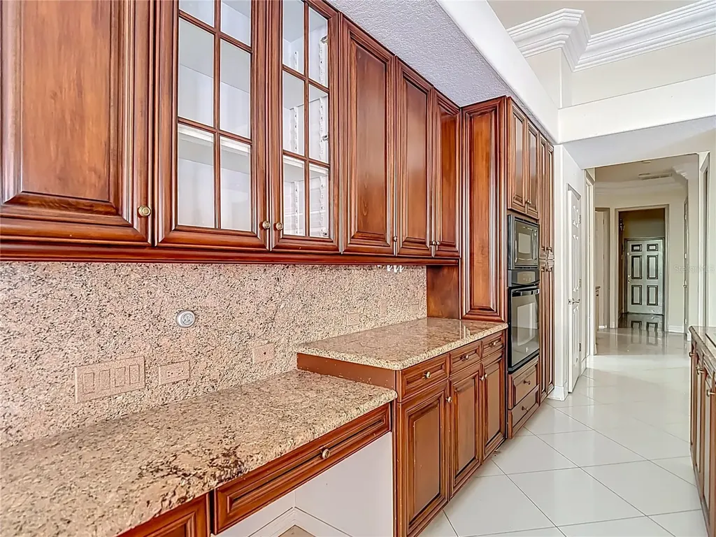 9460 Bearfoot Trail Weeki Wachee FL 34613