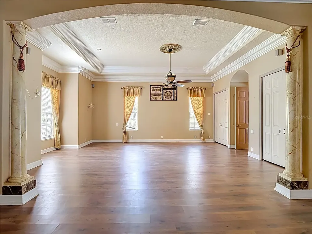 9460 Bearfoot Trail Weeki Wachee FL 34613