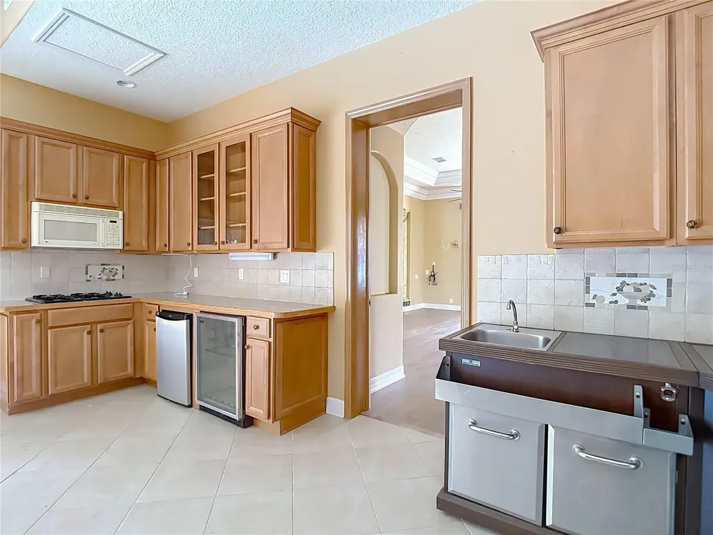 9460 Bearfoot Trail Weeki Wachee FL 34613