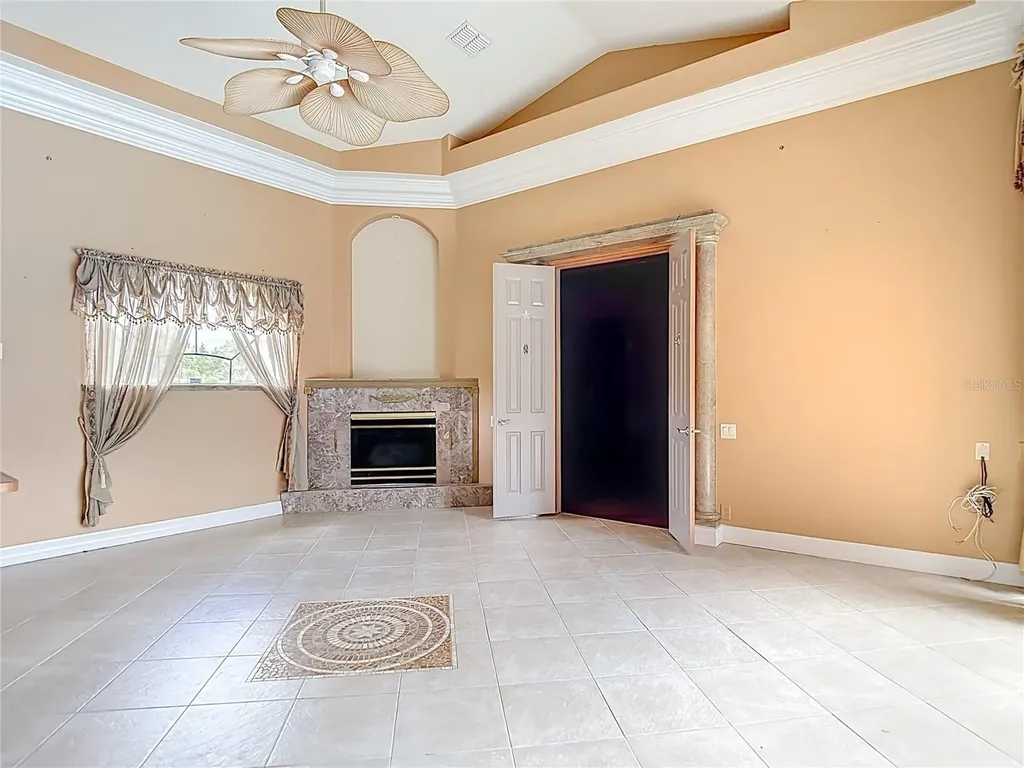 9460 Bearfoot Trail Weeki Wachee FL 34613