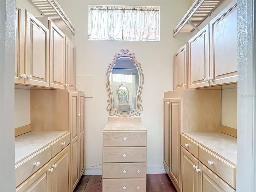 9460 Bearfoot Trail Weeki Wachee FL 34613