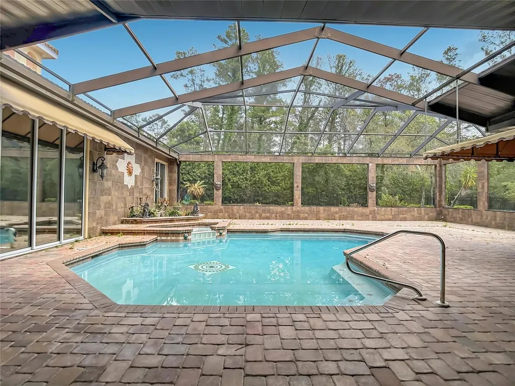 9460 Bearfoot Trail Weeki Wachee FL 34613