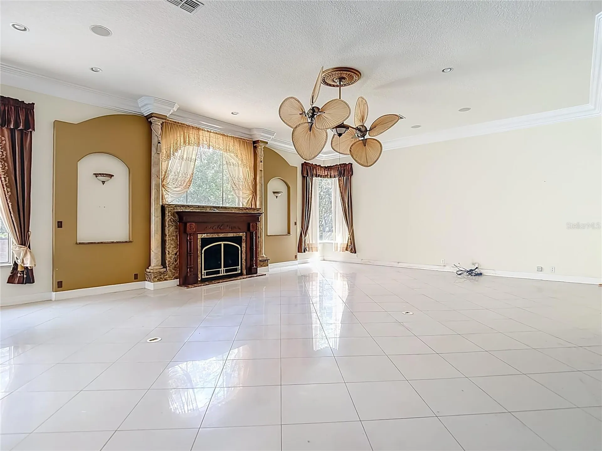 9460 Bearfoot Trail Weeki Wachee FL 34613