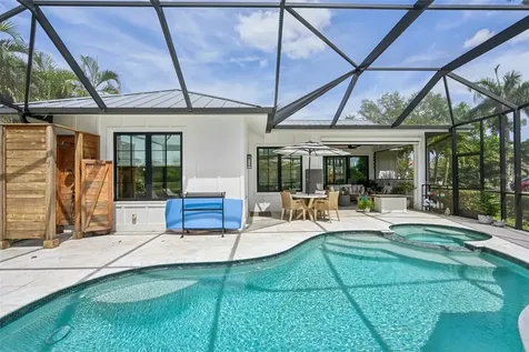 2204 89th Street NW Bradenton FL 34209