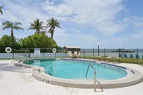 2204 89th Street NW Bradenton FL 34209