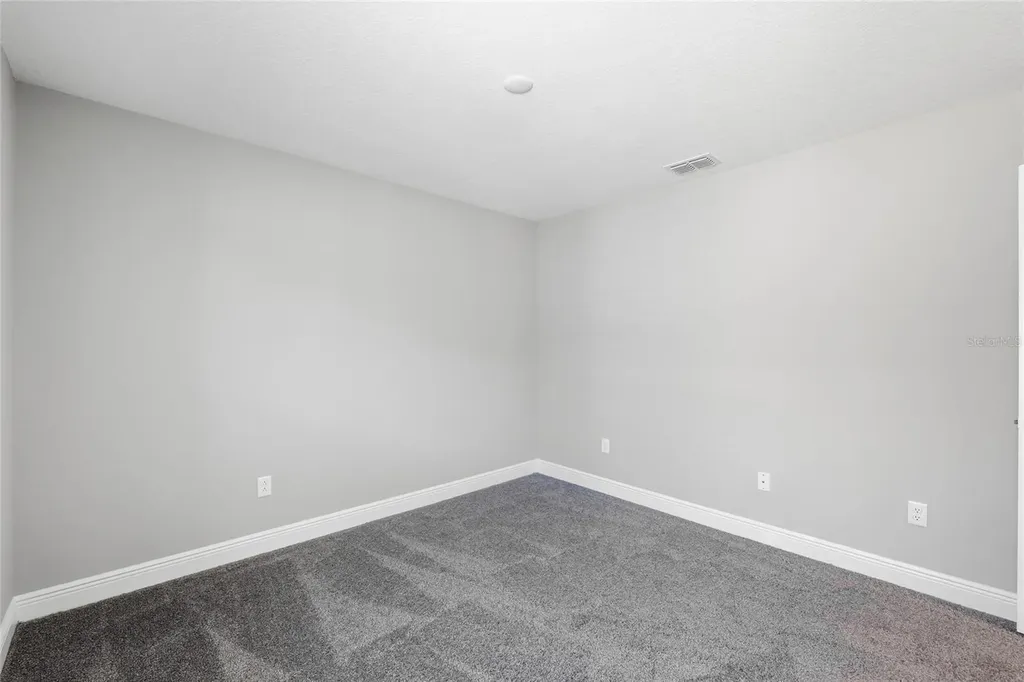 7273 Notched Pine Bend Wesley Chapel FL 33545