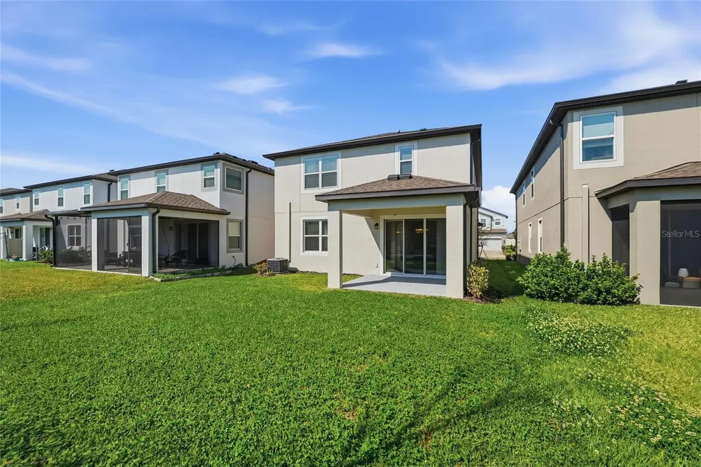 7273 Notched Pine Bend Wesley Chapel FL 33545