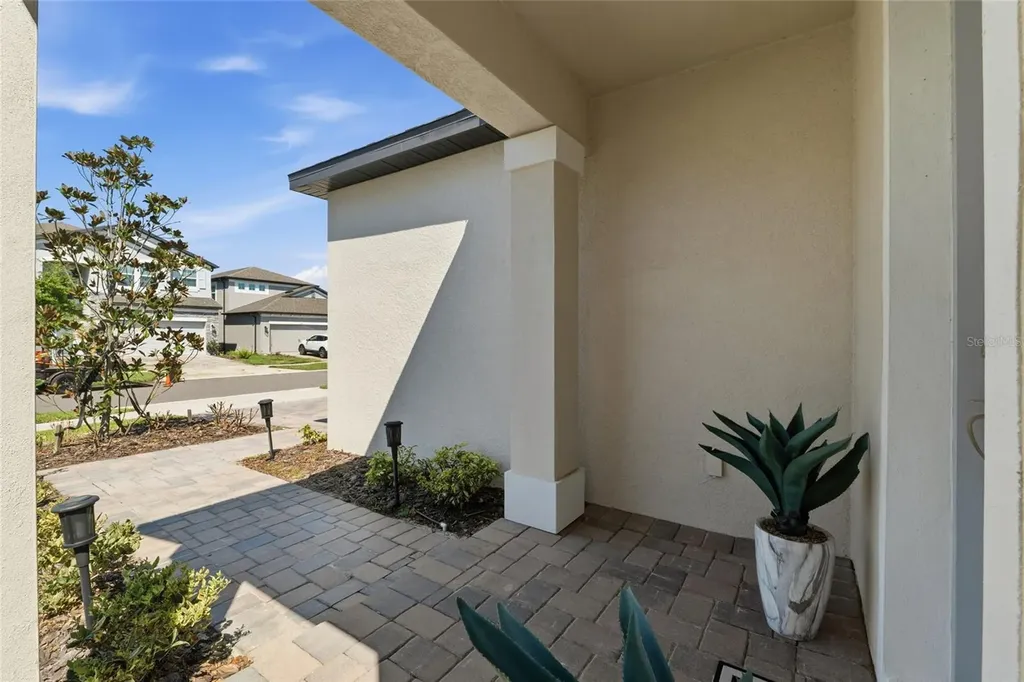 7273 Notched Pine Bend Wesley Chapel FL 33545