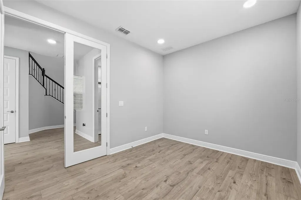 7273 Notched Pine Bend Wesley Chapel FL 33545