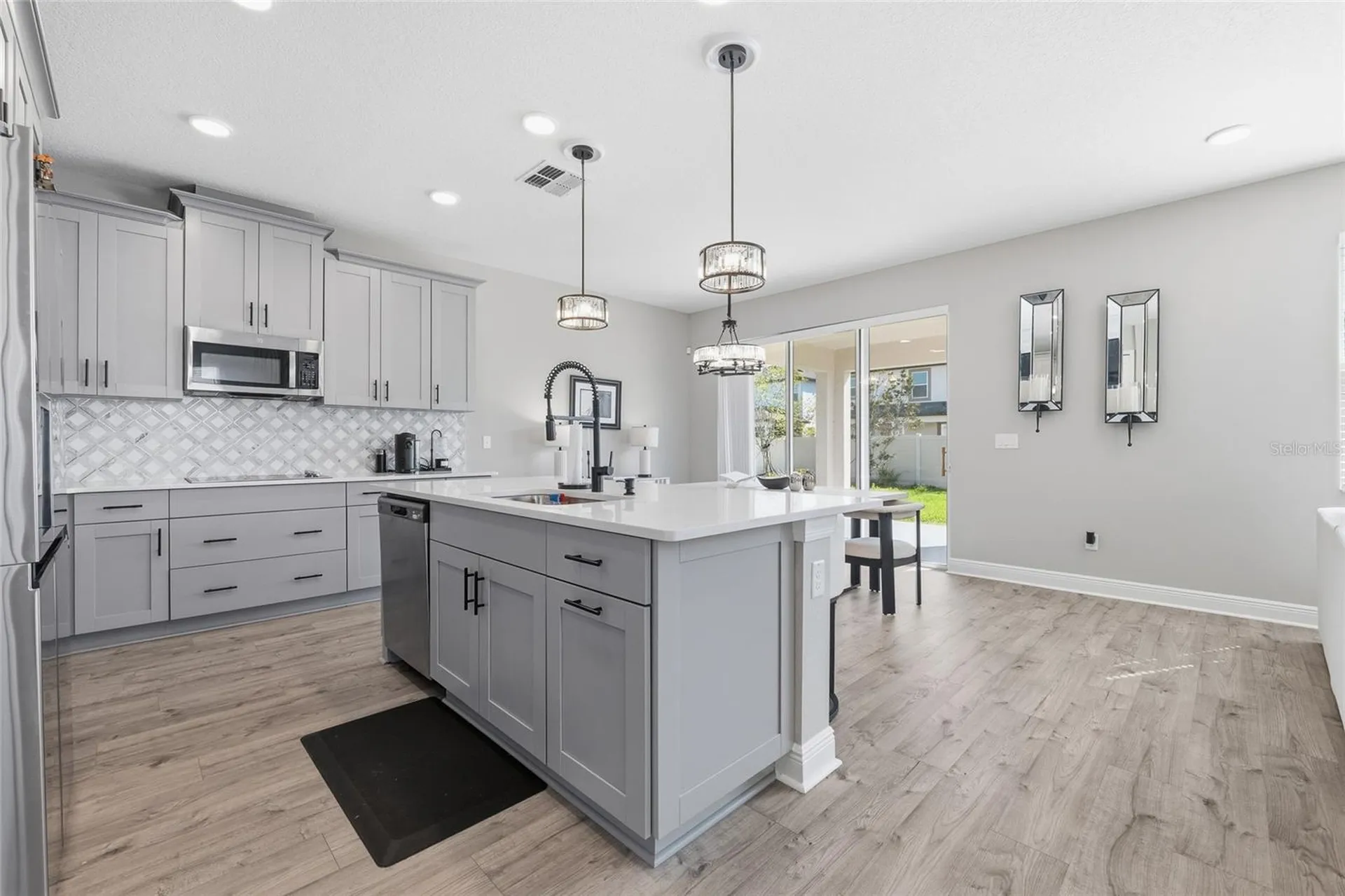 7273 Notched Pine Bend Wesley Chapel FL 33545