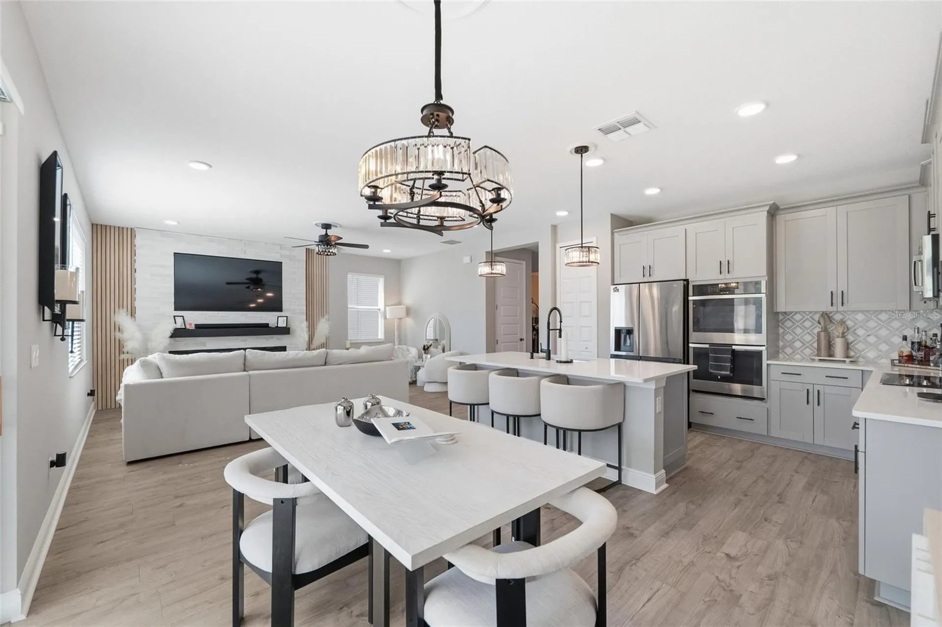 7273 Notched Pine Bend Wesley Chapel FL 33545