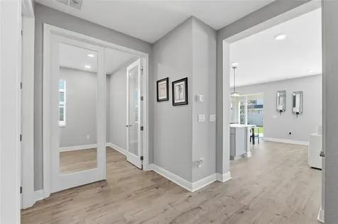 7273 Notched Pine Bend Wesley Chapel FL 33545