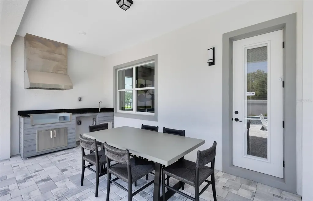 16603 Lone Oak Circle Orlando FL 32832