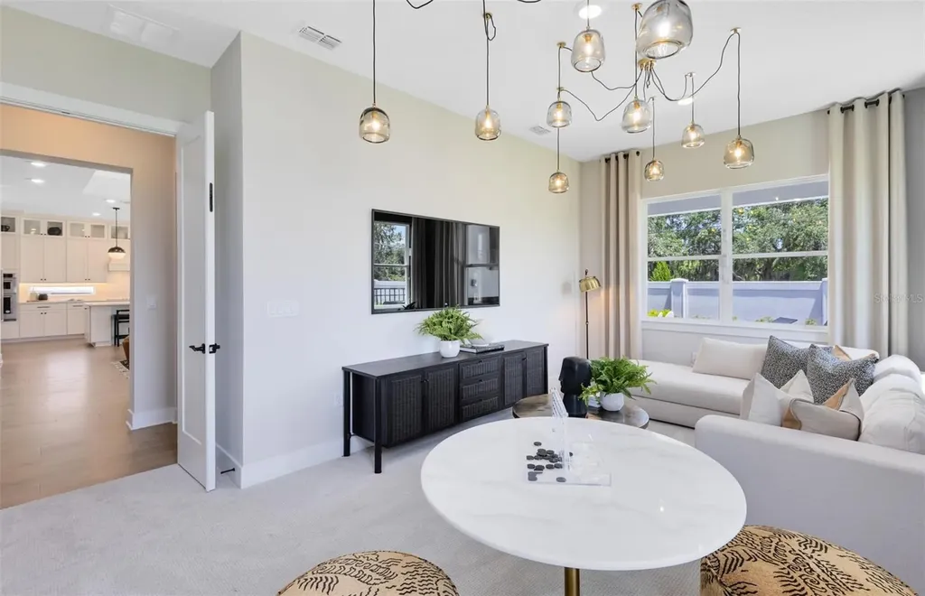 16603 Lone Oak Circle Orlando FL 32832