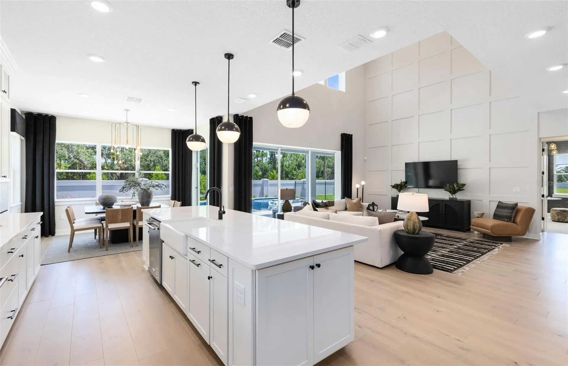 16603 Lone Oak Circle Orlando FL 32832