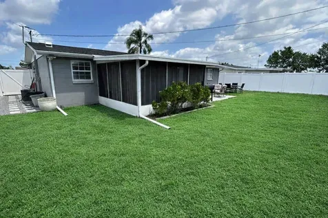 3748 Beechwood Drive Holiday FL 34691