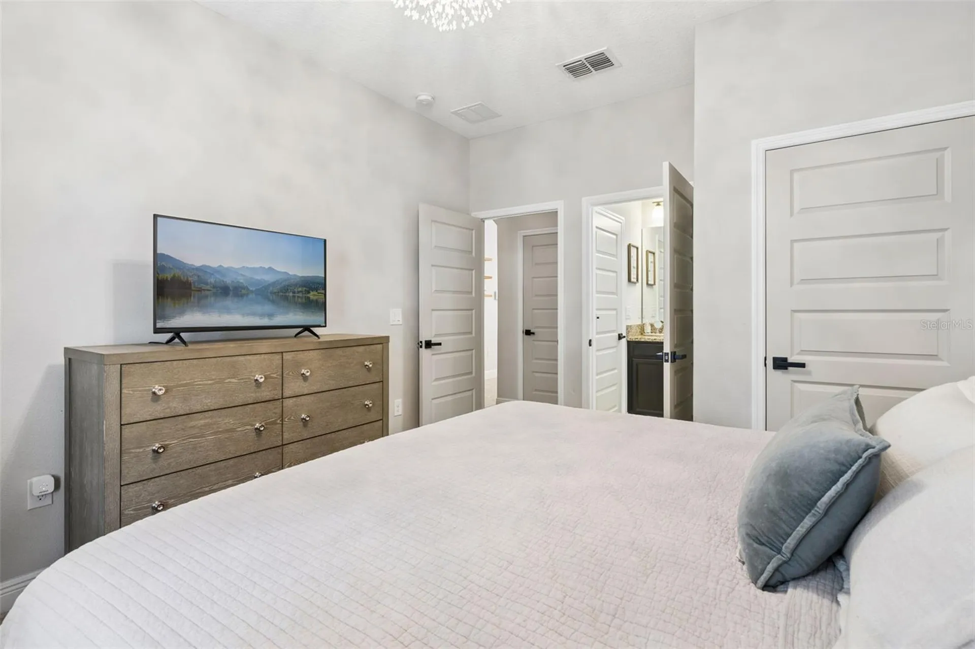 8275 Bayview Crossing Dr Drive Winter Garden FL 34787