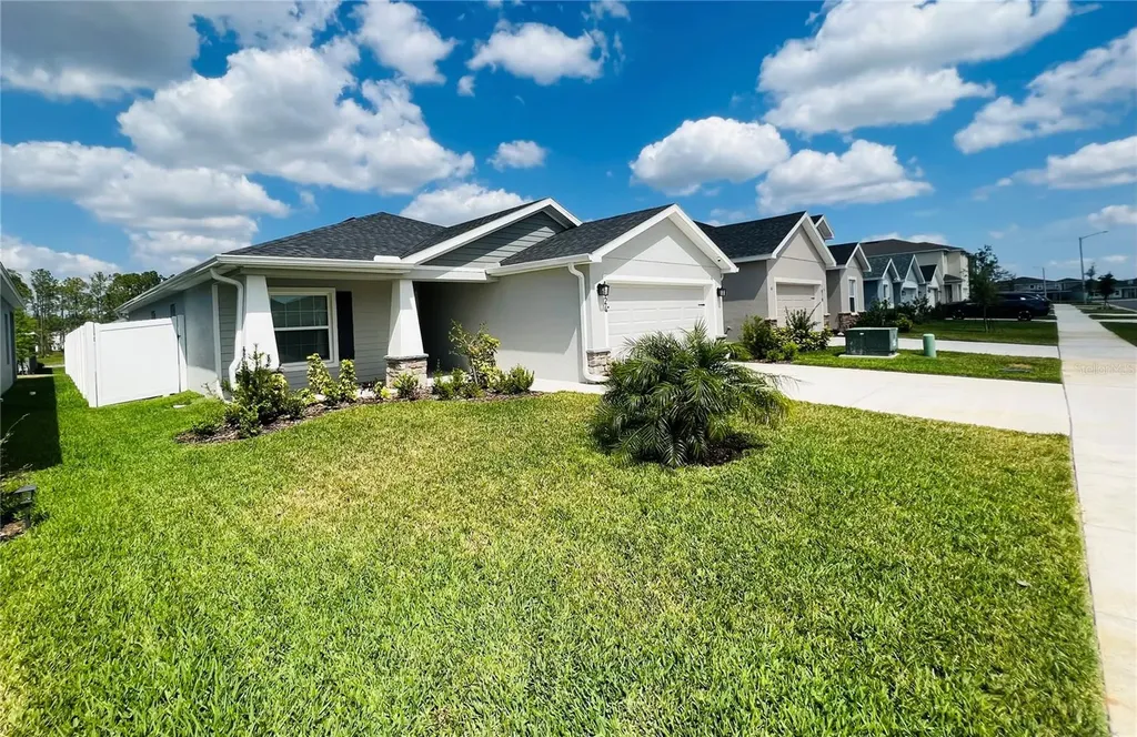 1824 Brisbane Place Davenport FL 33837
