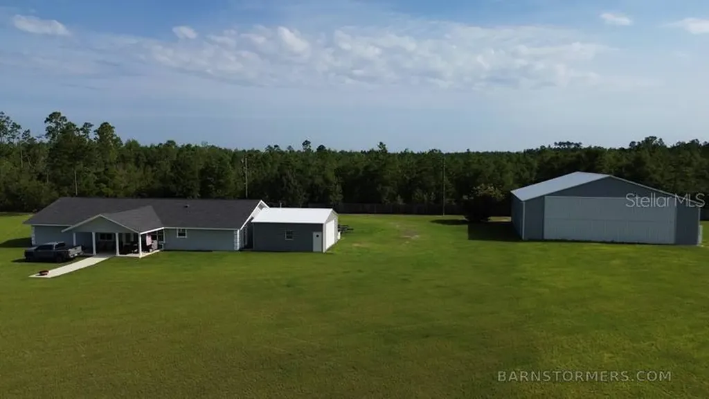 22303 NW Longleaf Road Fountain FL 32438