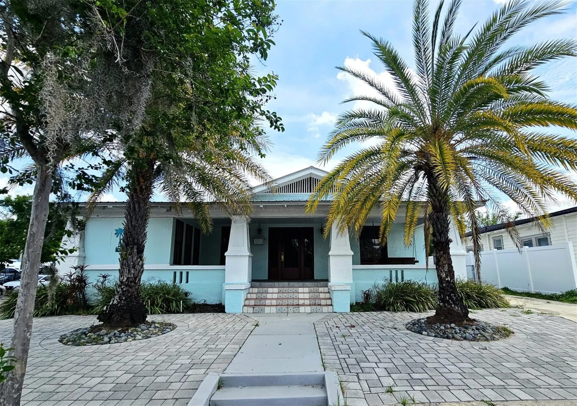 5409 N Florida Avenue Tampa FL 33604