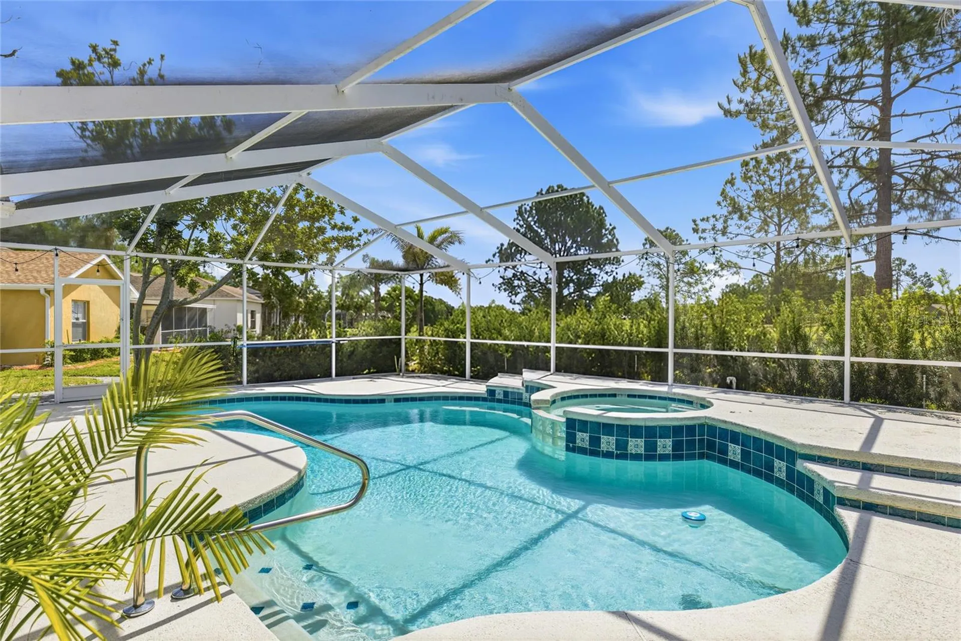 10810 Sailbrooke Drive Riverview FL 33579