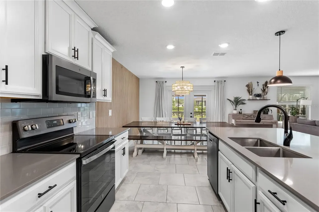 5693 Alenlon Way Mount Dora FL 32757