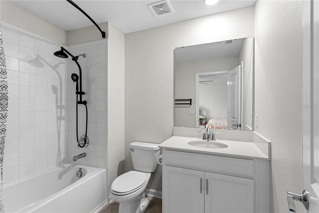 5693 Alenlon Way Mount Dora FL 32757