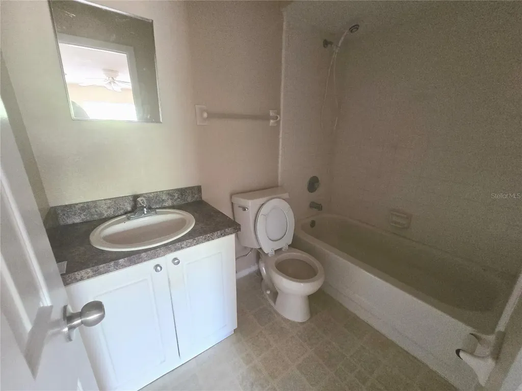 9933 Sweepstakes Lane Orlando FL 32837