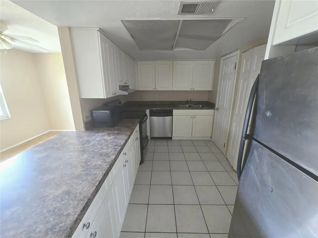 9933 Sweepstakes Lane Orlando FL 32837
