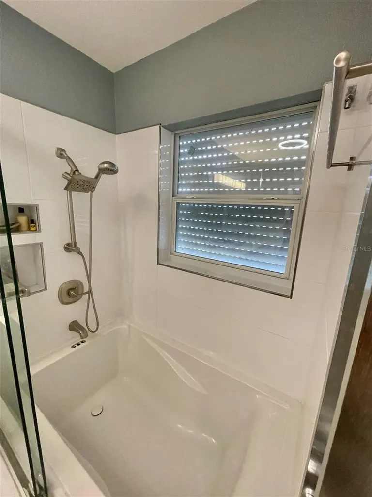 6519 Walton Way Tampa FL 33610