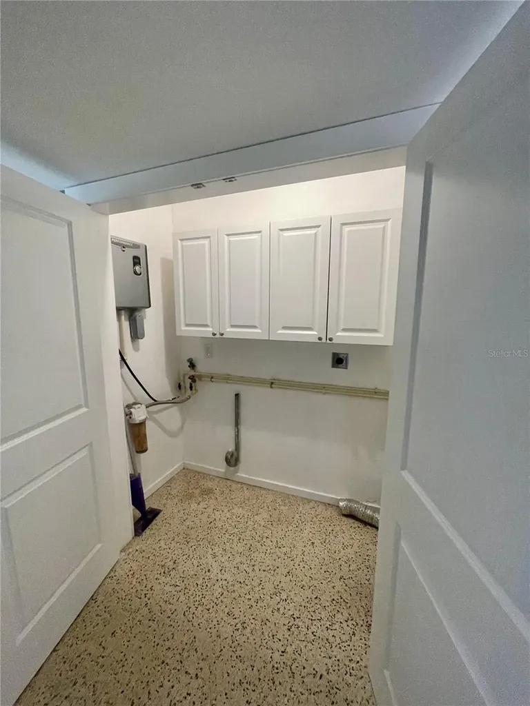 6519 Walton Way Tampa FL 33610