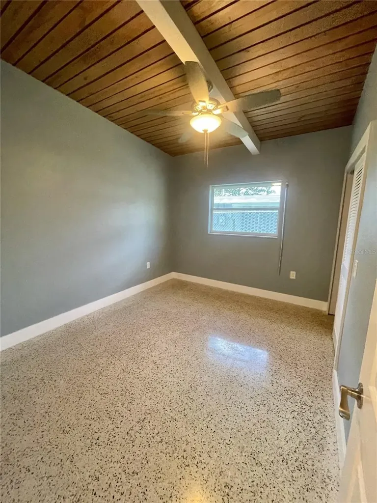 6519 Walton Way Tampa FL 33610