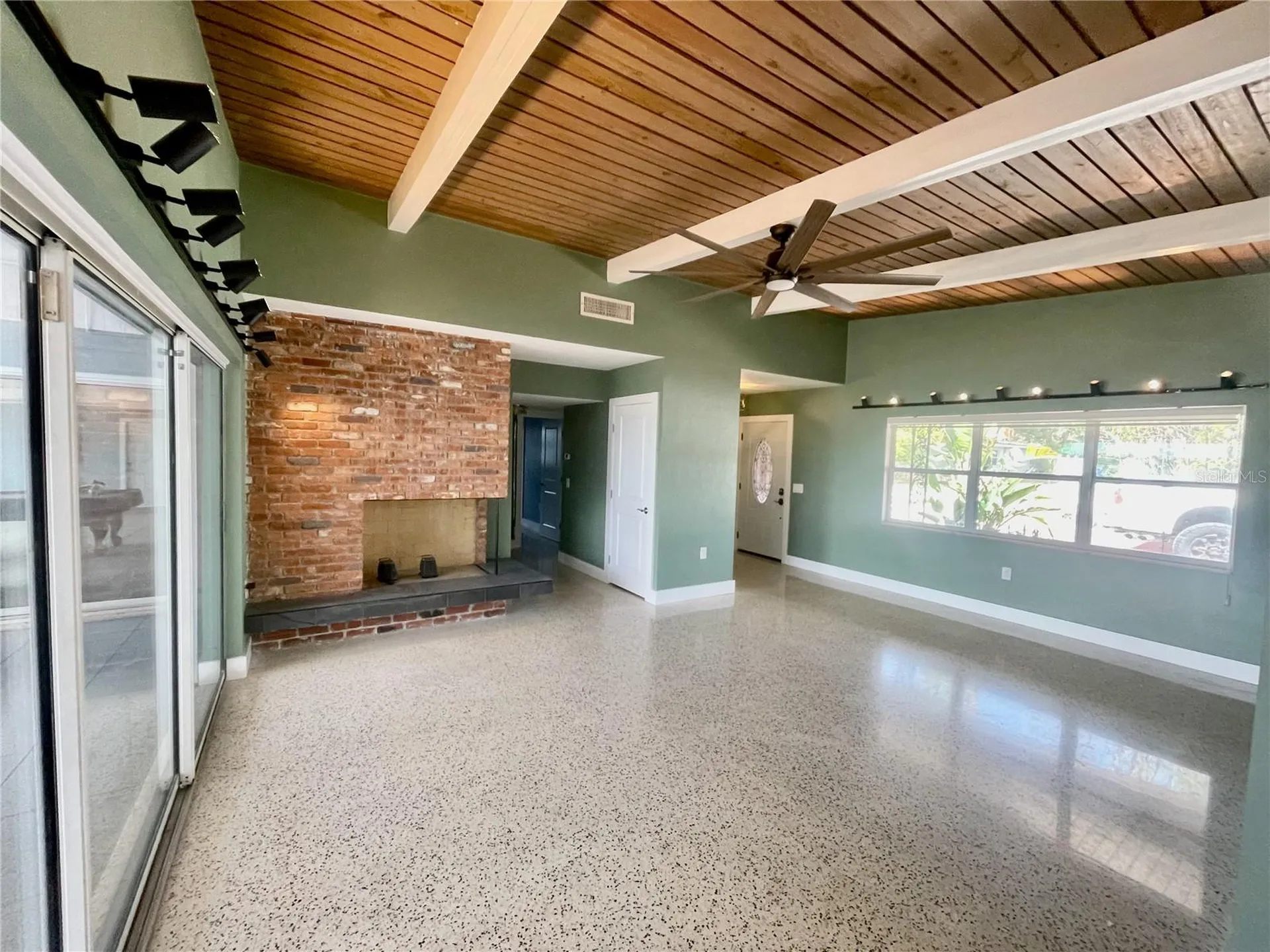 6519 Walton Way Tampa FL 33610
