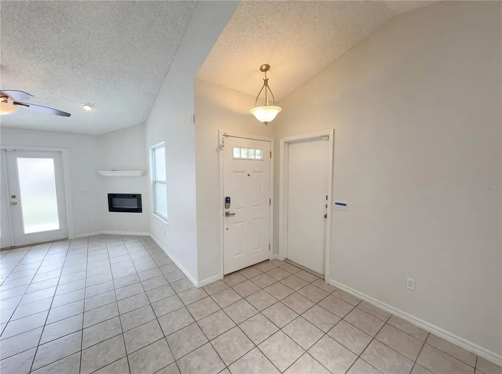 2000 Plainfield Drive Orlando FL 32812