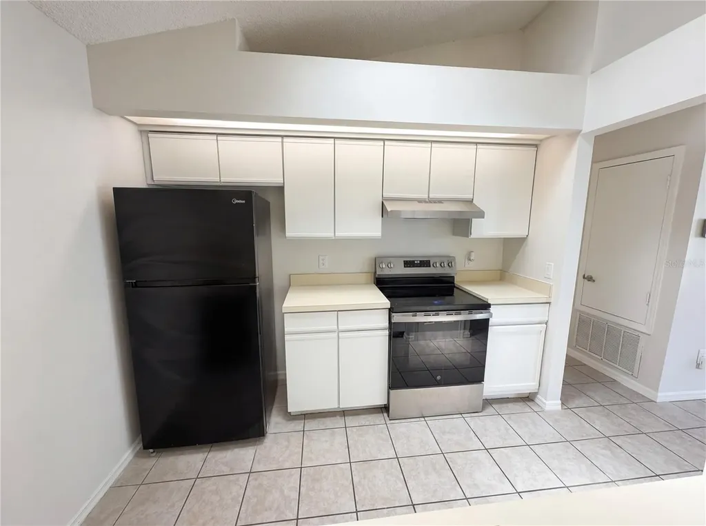 2000 Plainfield Drive Orlando FL 32812